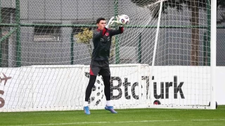 Berke zer TFF'yi yalanlad: Teknik ve idari ekibin bilgisi ve izni dahilinde kamptan ayrldm