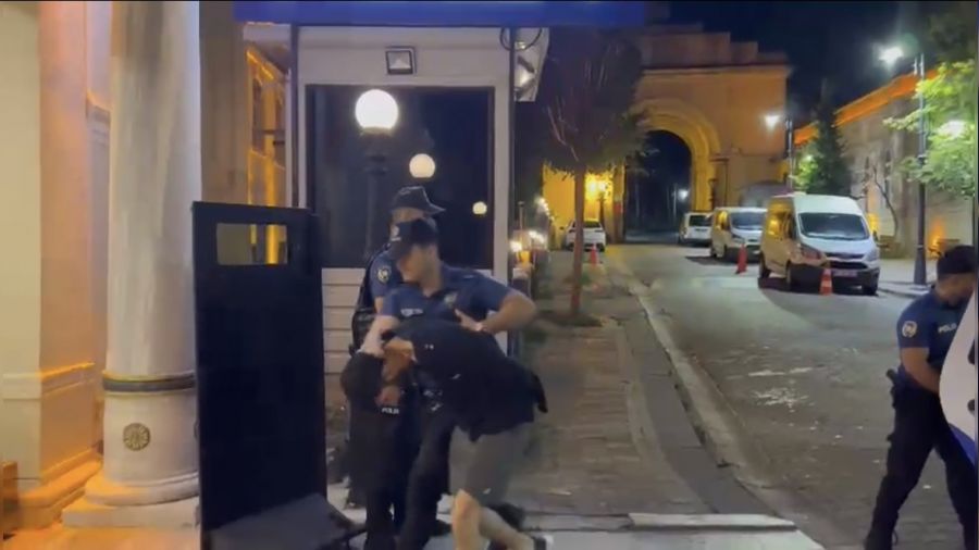Beşiktaş'ta polisin burnunu kıran saldırgan tutuklandı