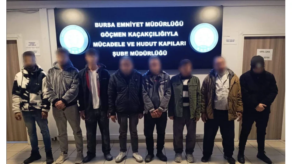 Bursa'da kaçak yabancı işçi operasyonu: 8 kişi yakalandı