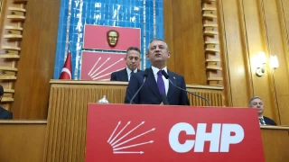 CHP lideri zgr zel, Baheli'ye yklendi
