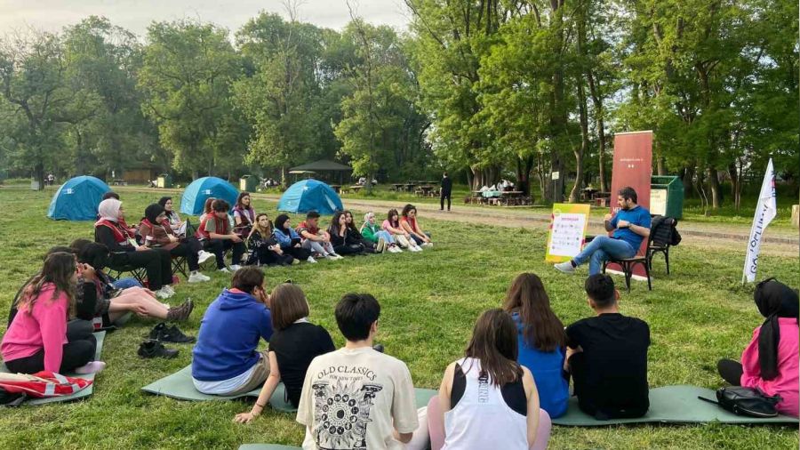 Ciddiye al�nmayan spor yaralanmalar� pahal�ya patlayabilir