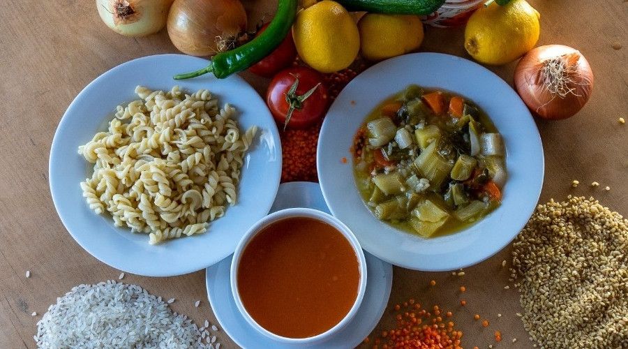 Didim Belediyesi'nden vatandaşa sıcak yemek