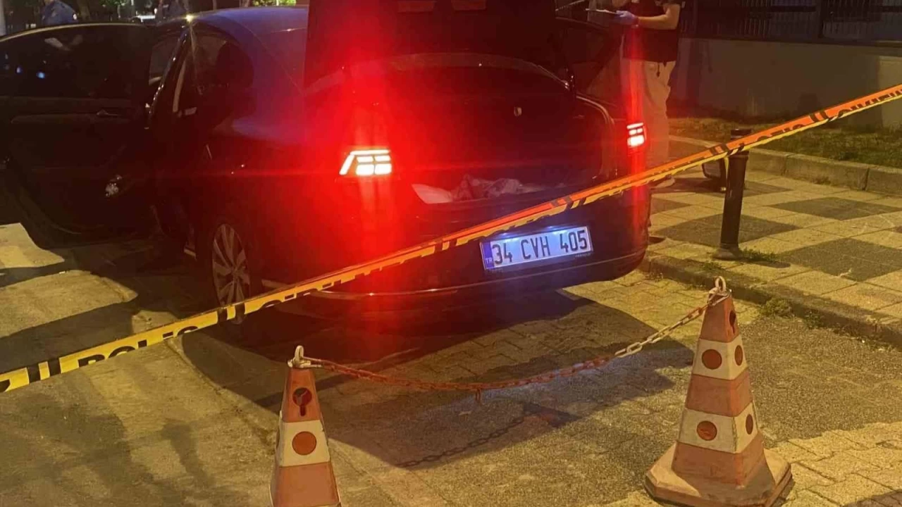 Dilan Polat'ın koruması silahlı saldırıya uğradı