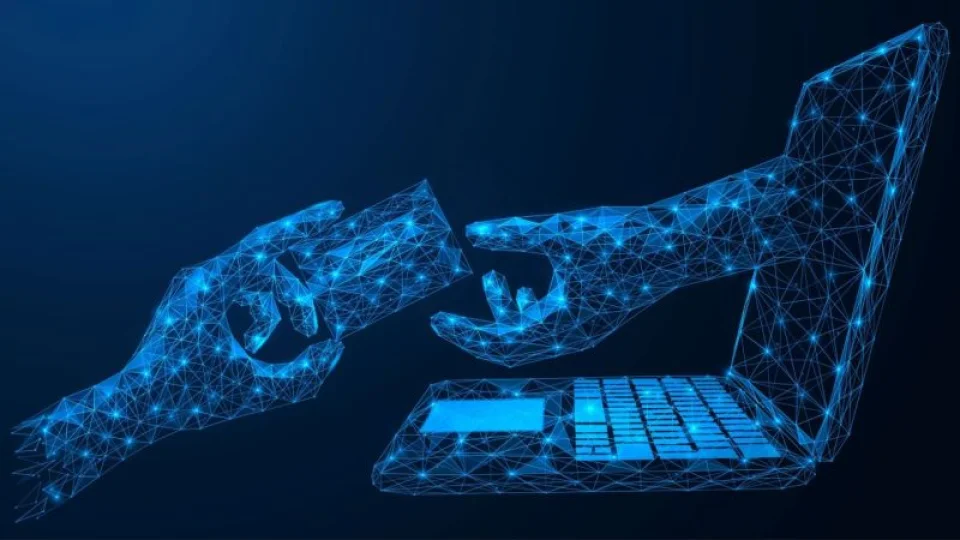 DMCFX.com' internet sitesi �zerinden haks�z kazan�: 26 g�zalt�