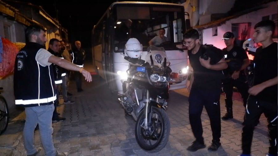 Edirne ka�ak g��men operasyonu: 111 g��men yakaland�