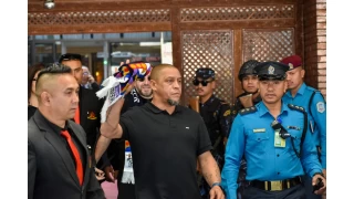 Efsane futbolcu Roberto Carlos Nepal'de