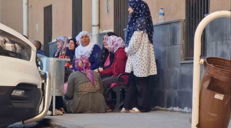 En acı kaza, bebeğini ezdi