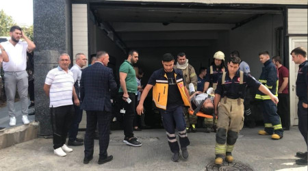 Esenler'de işçilerin bindiği asansör düştü