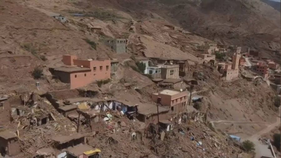 Fas'ta, depremzede ailelere ayda 250 dolar yard�m