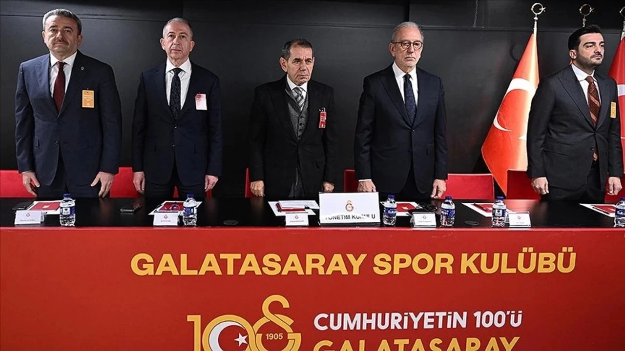 Galatasaray Kul�b�nde divan kurulu toplant�s� yar�n yap�lacak