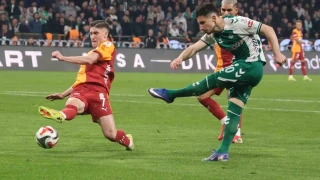Galatasaray'a şampiyonluk yarışında Konyaspor freni