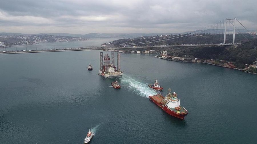 Gemi geçişinde zamlı tarife başladı
