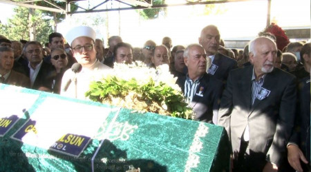 Halit Kıvanç son yolculuğuna uğurlandı