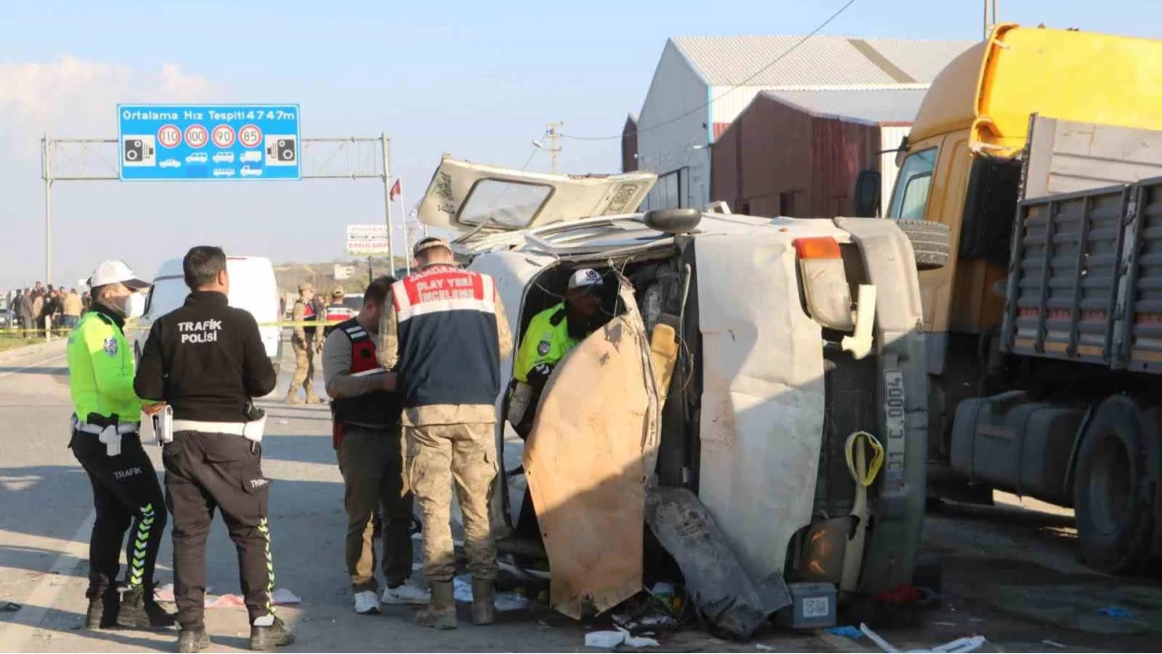 Hatay'daki feci kazada �lenlerin kimlikleri belli oldu
