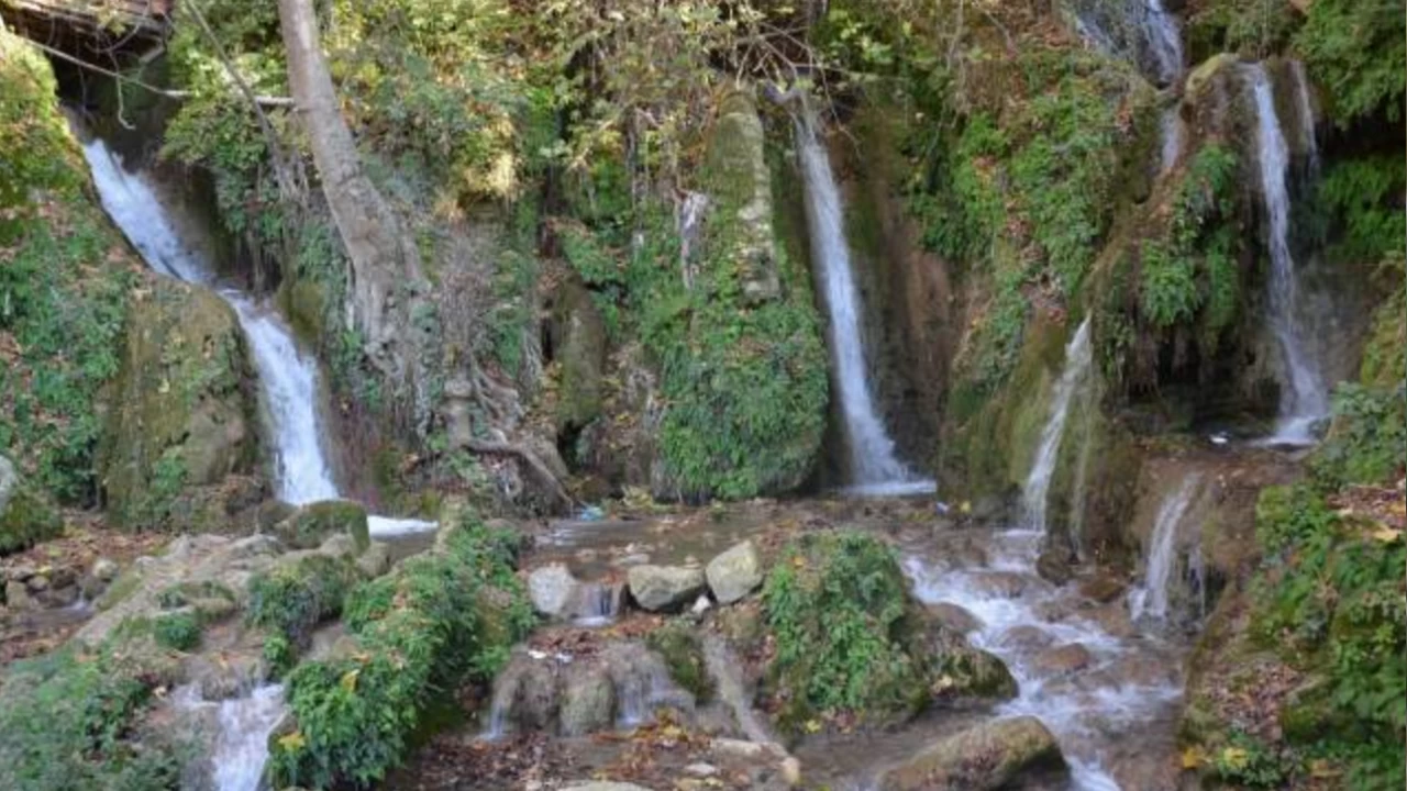 Hatay'�n cennet k��esi: Harbiye �elaleleri