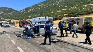 Isparta'da 2 otomobil arpt: 1 l, 9 yaral