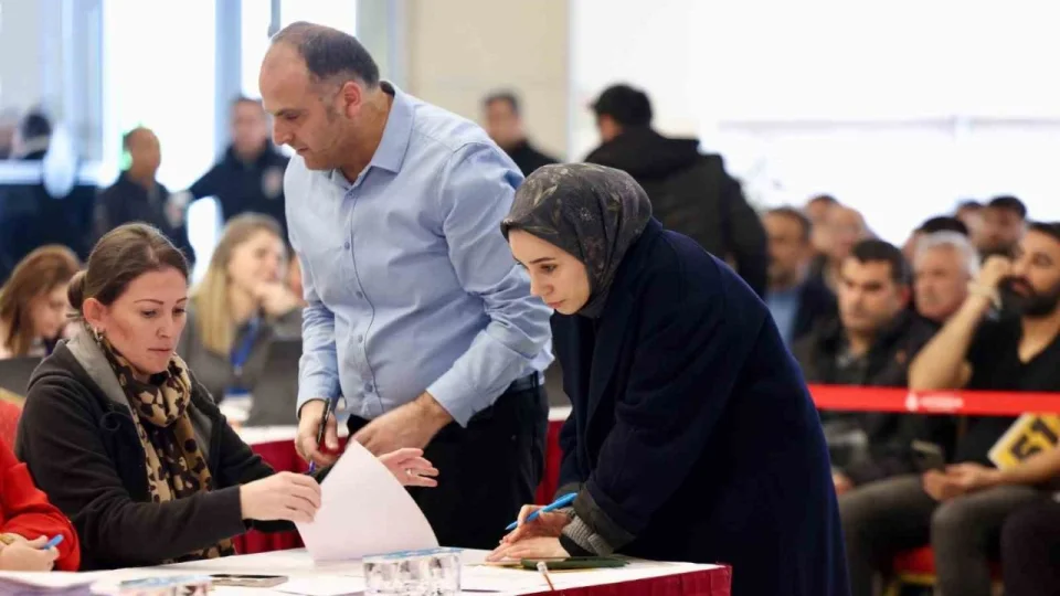 �stanbul'da 156 plaka daha ihale edildi