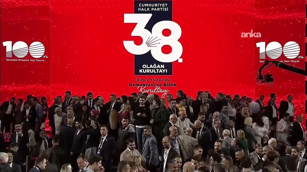 Mahkemeden CHP davası için 'büyük salon' talebi