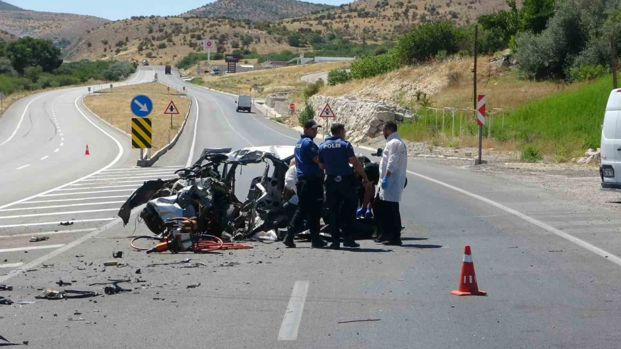 Malatya'daki feci kazada �l� say�s� 2'ye y�kseldi