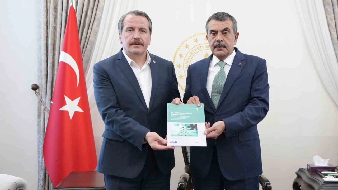 Memur-Sen Genel Başkanı Yalçın'dan Bakan Tekin'e ziyaret