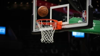 NBA konferans finalinde Knicks'i yenen Pacers finaline ykseldi