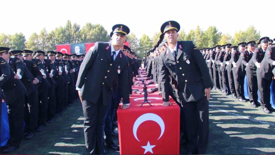 Safranbolu'da astsubay adaylar� yemin etti
