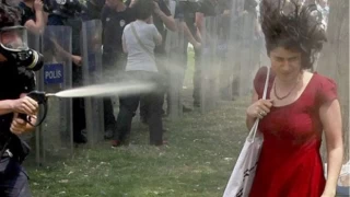 Toplumda şiddetin artmasında siyasilerin rolü var mı?
