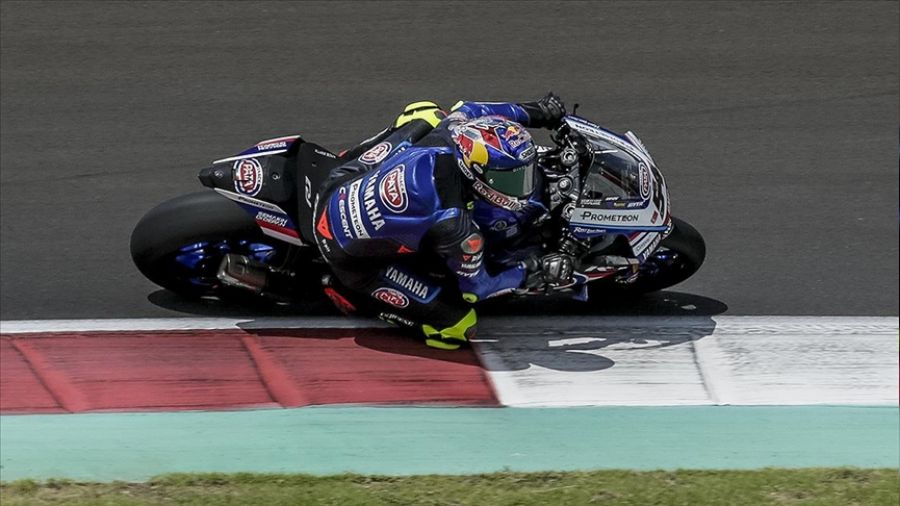 Toprak, Hollanda'da ���nc� oldu 