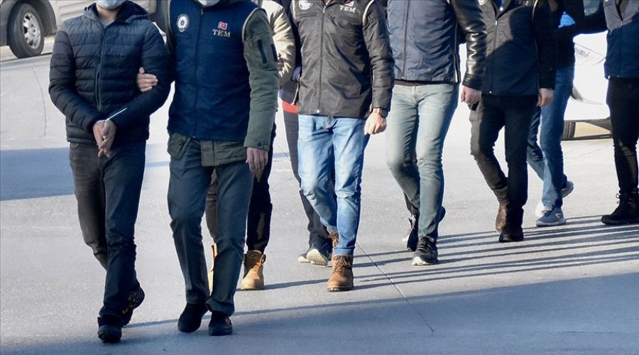 Trabzon'da FETÖ operasyonu: 12 gözaltı