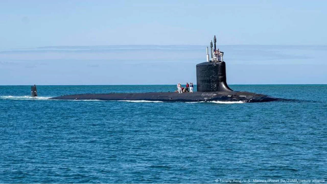 Trump, Rusya'y� 2 n�kleer denizalt� ile tehdit etti