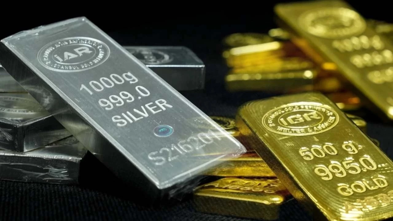 Türkiye'de altın rekor kırarken, gümüş yeni yatırım aracı haline geldi