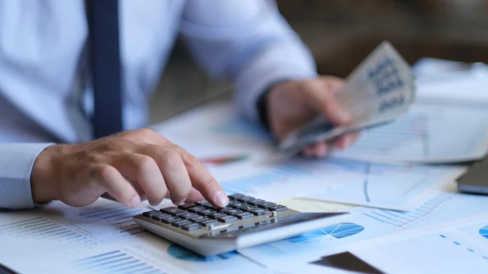 T�rkiye�de vergi neden y�ksek hissediliyor?