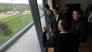 UEFA Kupas zaferinin efsaneleri Kemerburgaz Metin Oktay Tesisleri'nde bulutu