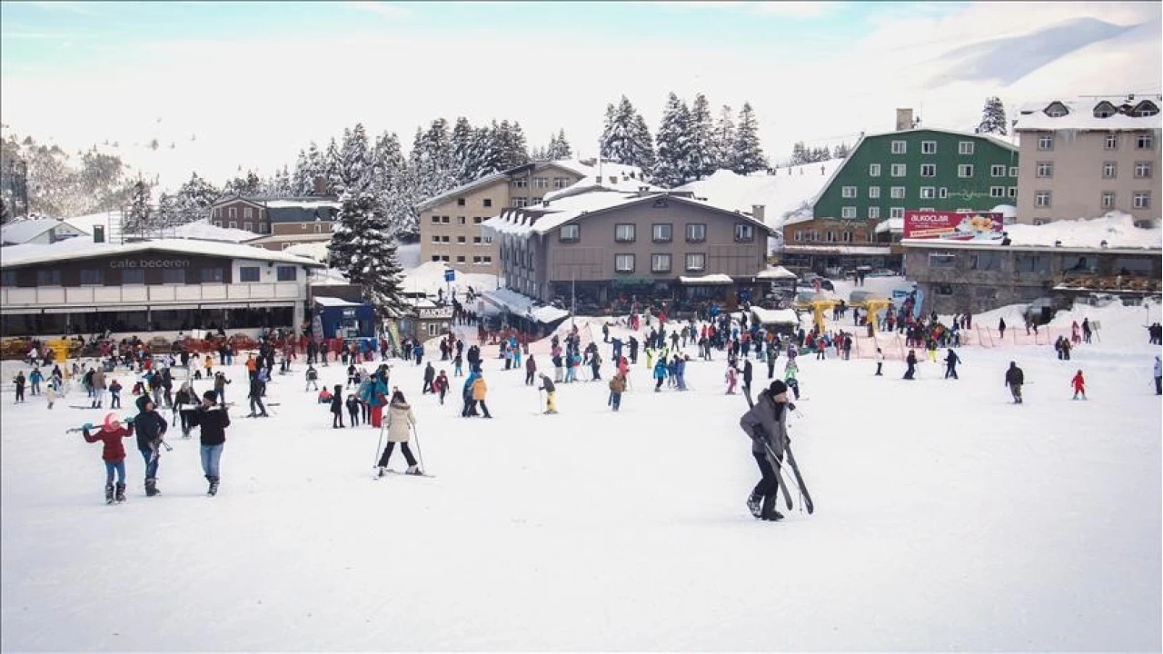 Uluda� Kayak Merkezinde sezon hareketlili�i