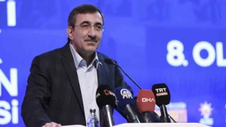 Ylmaz: Suriye'deki gelimeleri yakndan takip ediyoruz