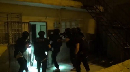 Adana'da DEA operasyonu: 17 gzalt, 5 tutuklama