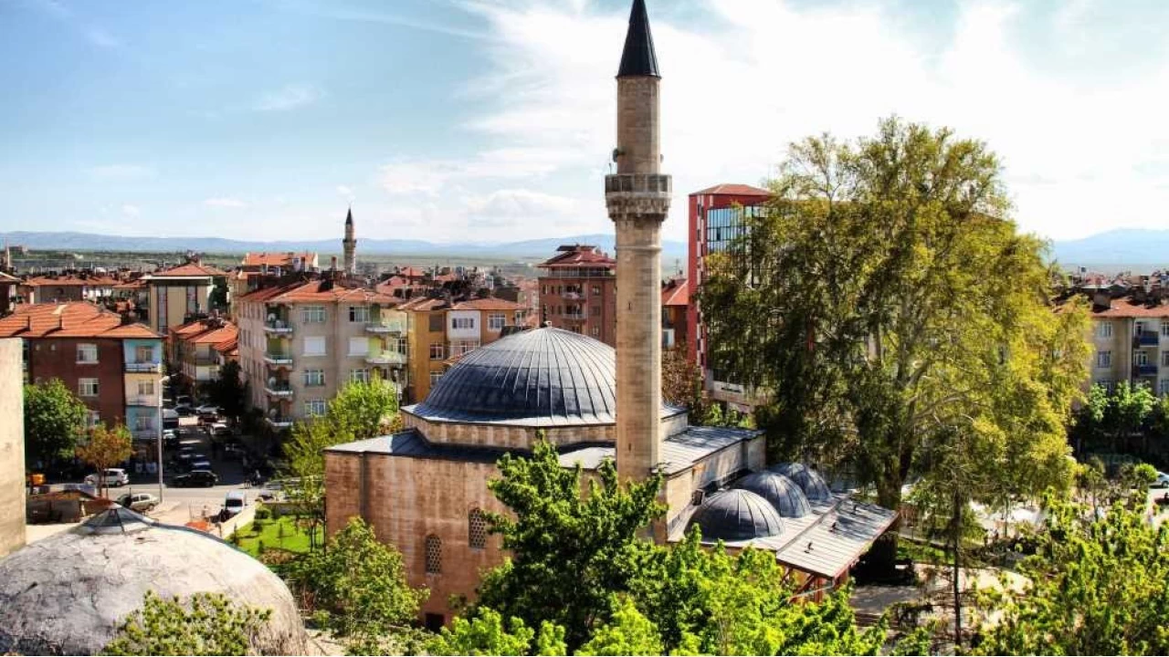 Aktekke Camii: Mevlnnn izini tayan sessiz bir miras