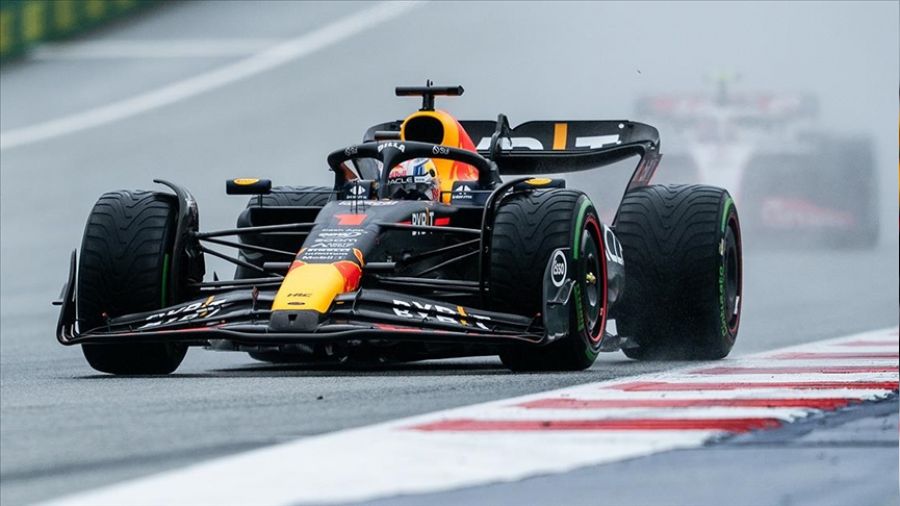 Avusturya'da Verstappen kazandı