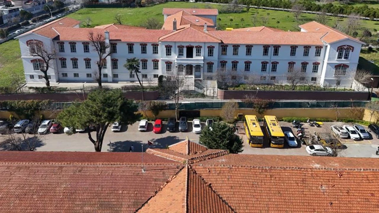 Balıklı Rum Hastanesi'ne "sahte reçete" soruşturmasında 3 şüpheli tutuklandı