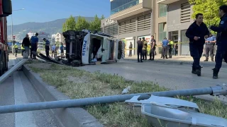 Bursa'da polis arac takla att: 2'si polis 4 yaral