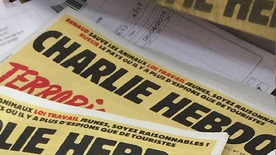 Charlie Hebdo 'gâvurluk' etti