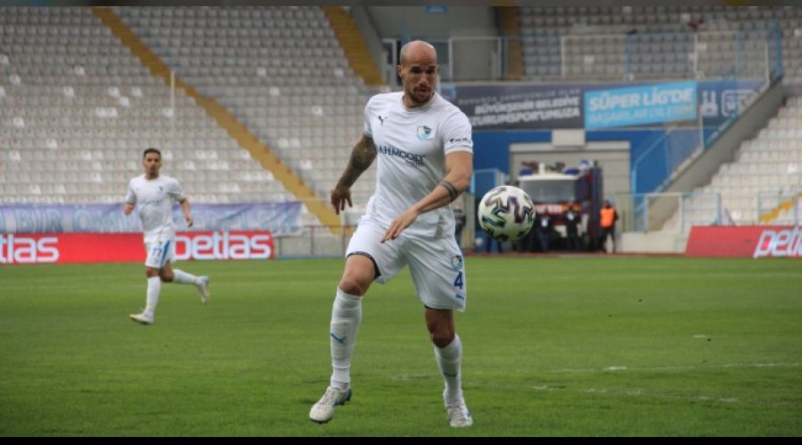 Erzurumspor son dakikada g�ld� 