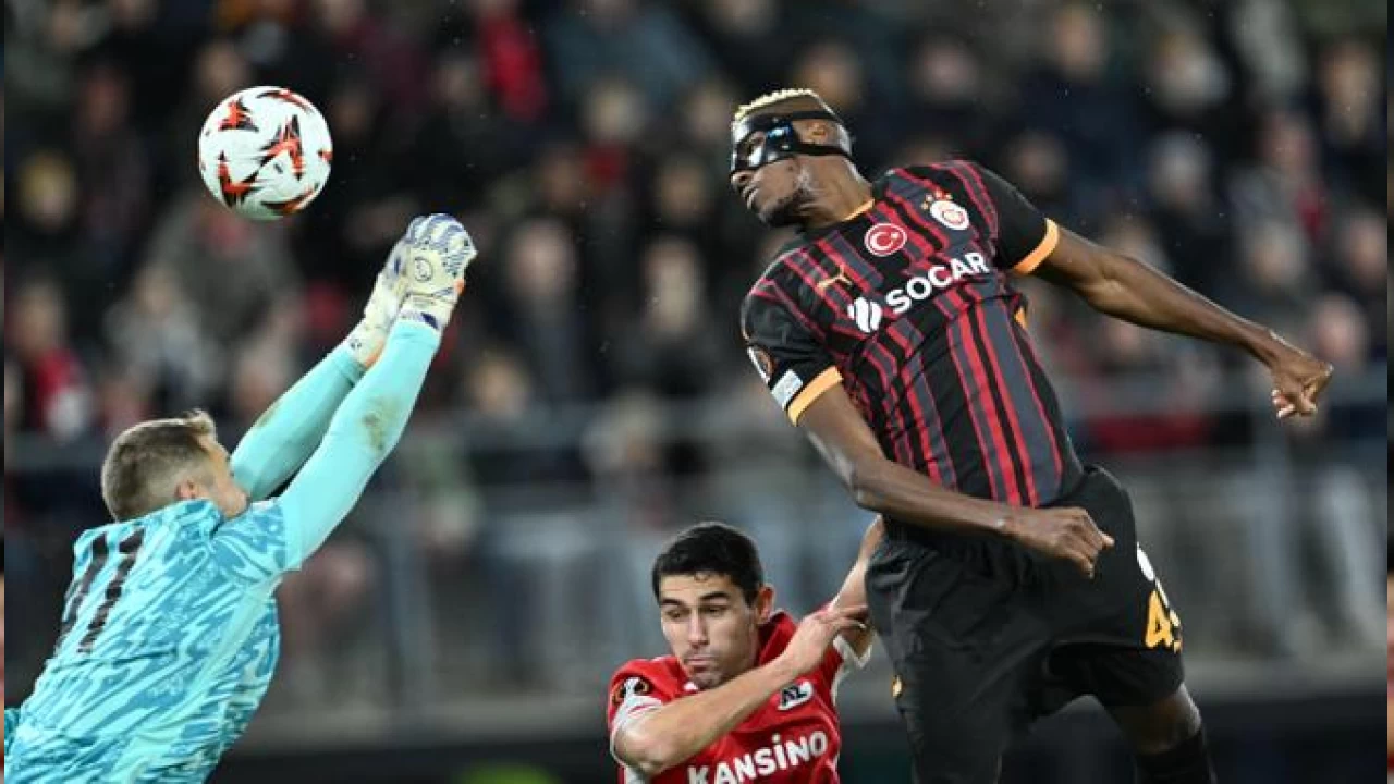 Galatasaray Hollanda'da istediğini aldı