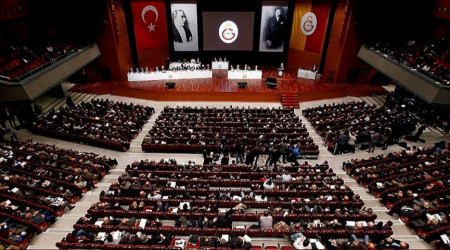 Galatasaray'da tarihi kararlar alnd