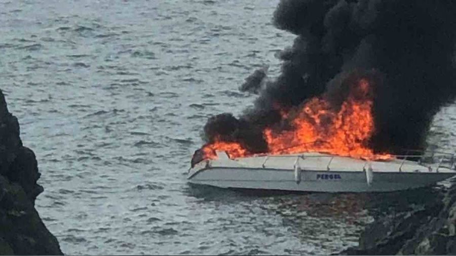 Hatay'da s�rat teknesi yand�