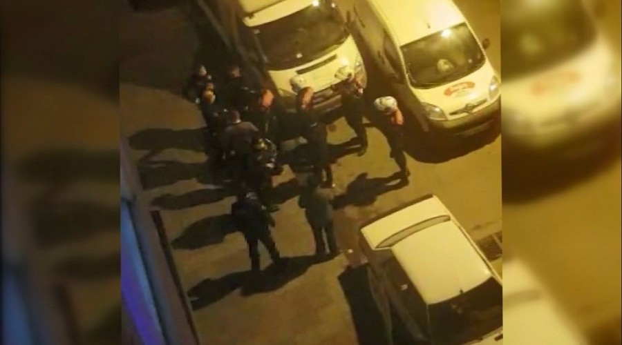 Hem kısıtlamayı deldiler hem de mukavemette bulundular
