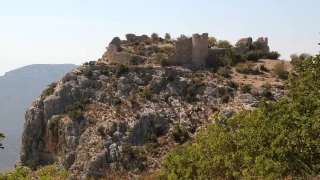 Idr Kalesi: Ar Da'nn glgeliinde bir tarih tan