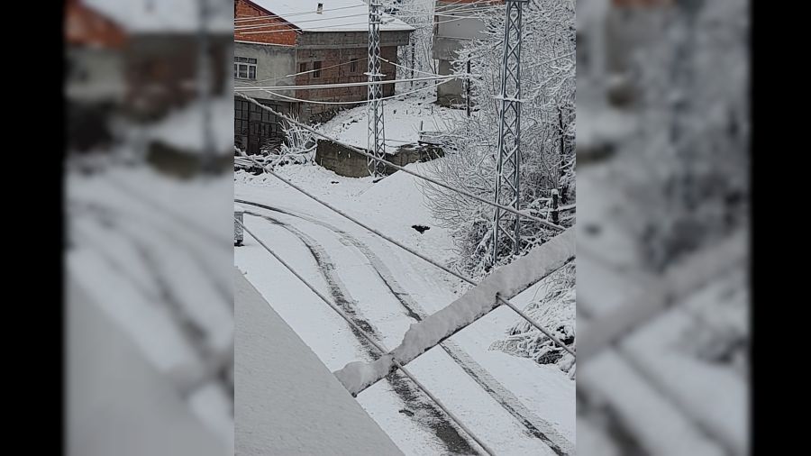 Karla birlikte kartpostallık görüntüler oraya çıktı