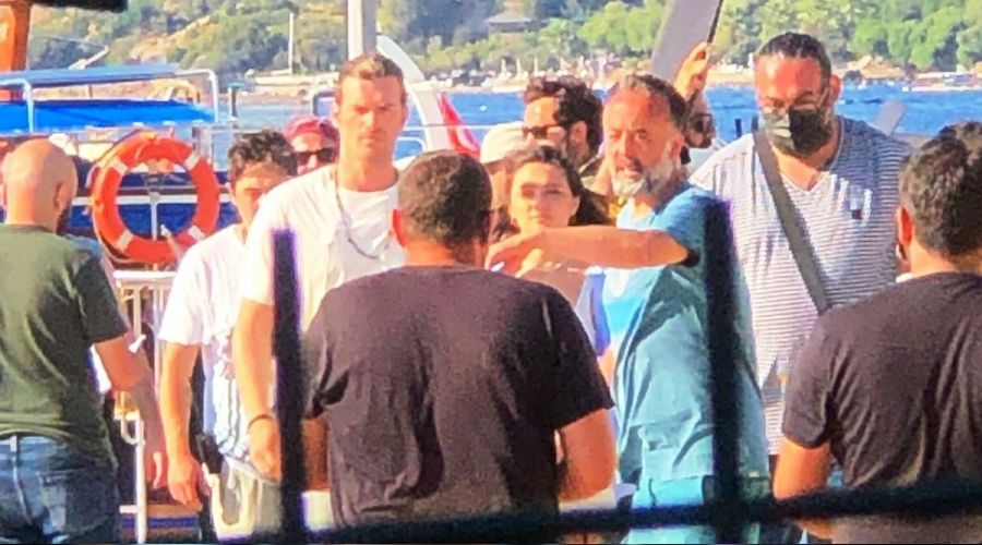 K�van� Tatl�tu� kamera kar��s�na ge�ti