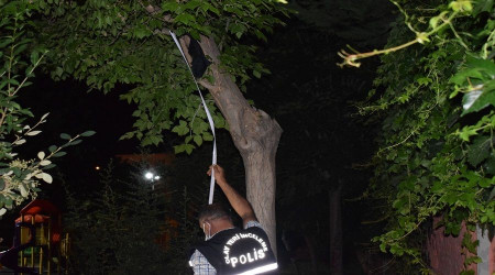 Polis 27 yaşındaki genci ipten aldı